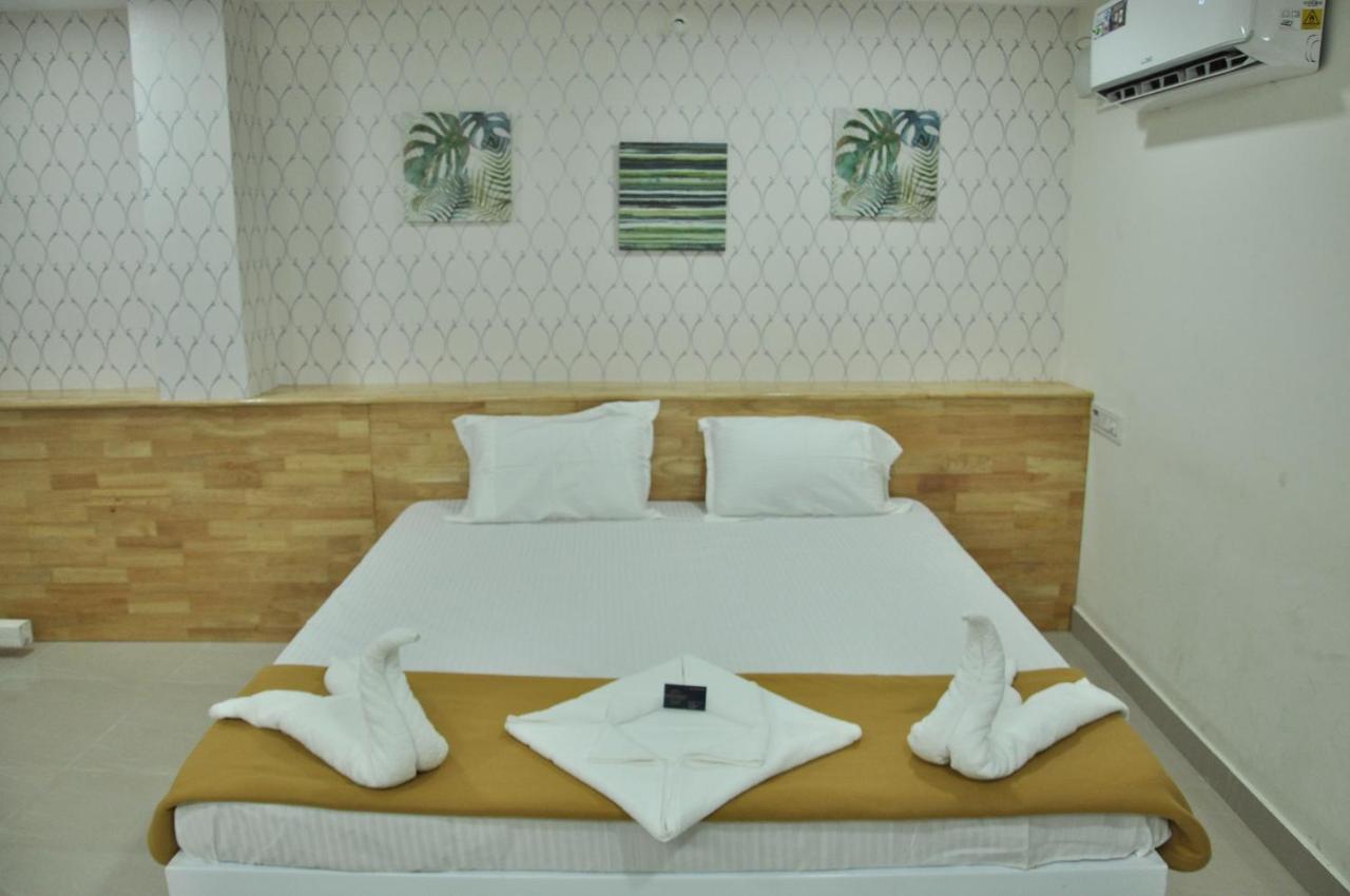 Aditi Rooms Tiruchirappalli Экстерьер фото